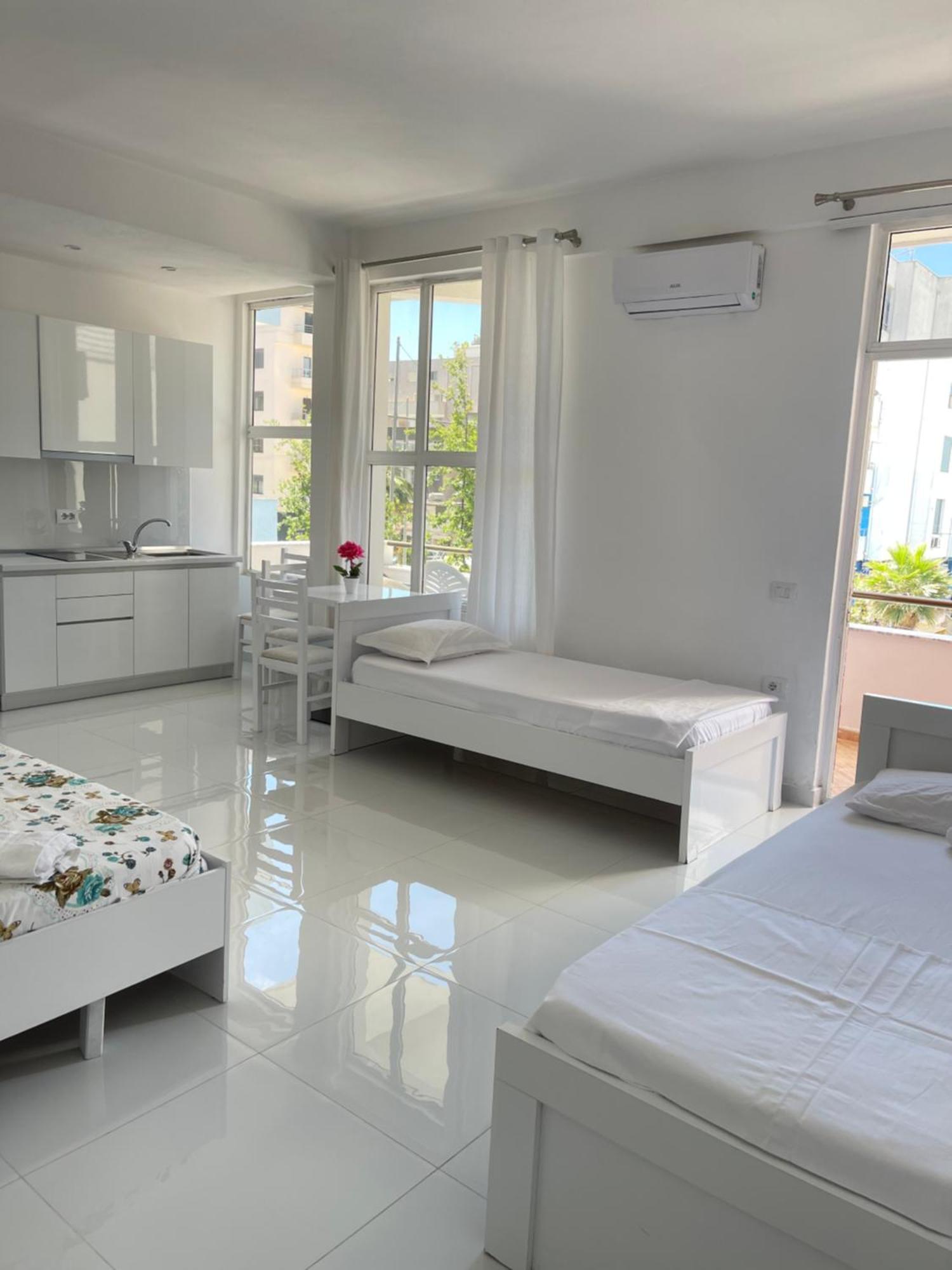 Rai Rooms Durrës Exterior foto